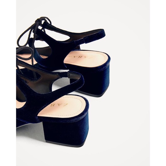 🚫SOLD🚫 Blue Velvet Tie-Up Heeled Slingback Shoes - Picture 7 of 7